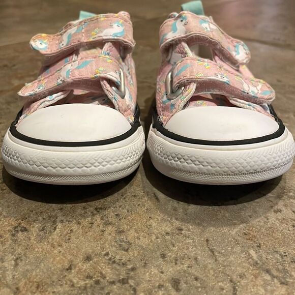 Converse Chuck Taylor All Star Pink Unicorn Low Top Sneaker Infant Size US 6 - Picture 12 of 14